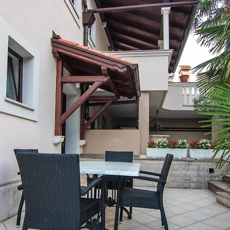 Apartments Grzin Mošćenička Draga Exteriör bild